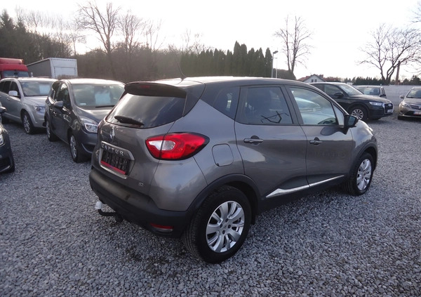 Renault Captur cena 39999 przebieg: 137000, rok produkcji 2014 z Nowogard małe 121